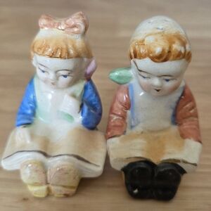 Vintage Ceramic Boy and Girl Salt & Pepper Figurines